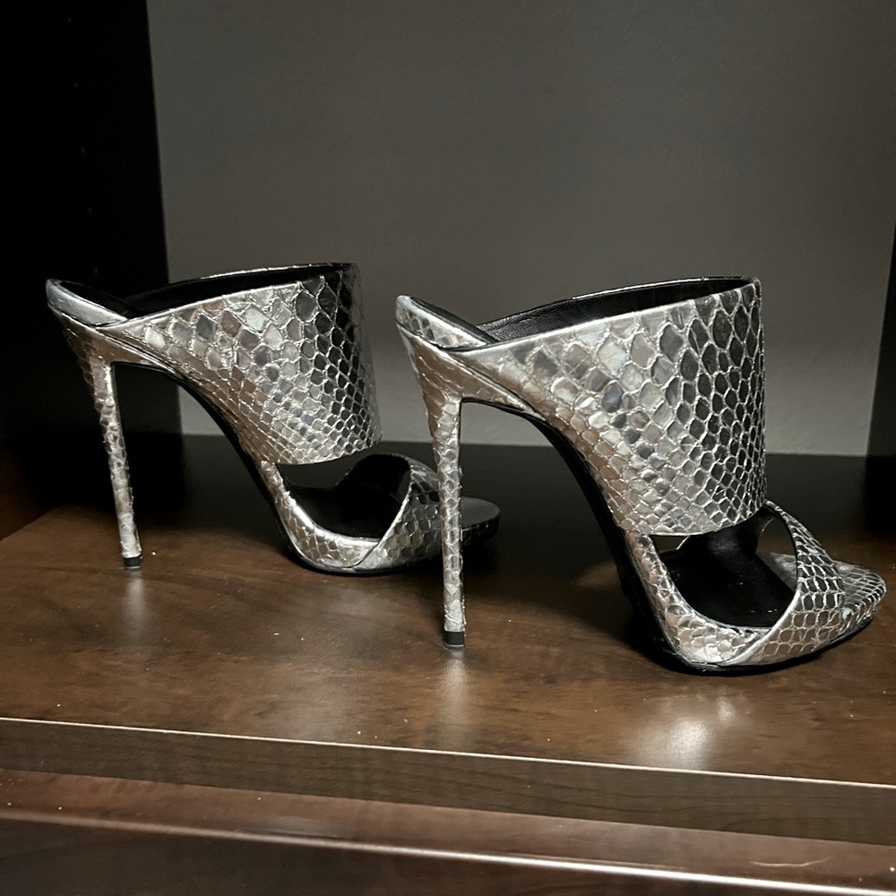 Giuseppe Zanotti leather animal print sandal